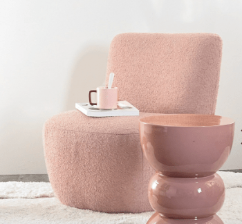 Fauteuil bouclette rose poudré confort